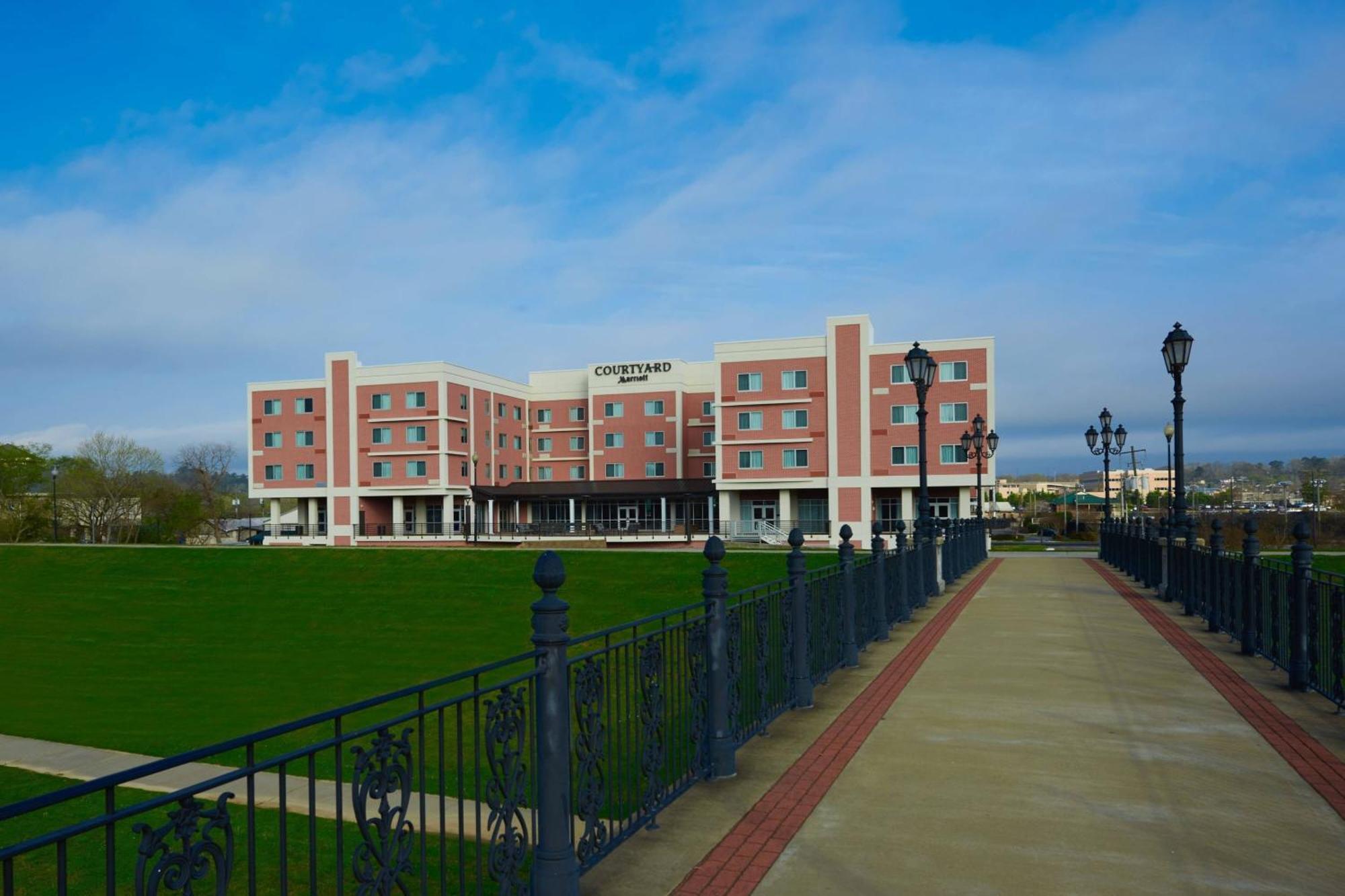 Hotel Courtyard By Marriott Rom Exterior foto