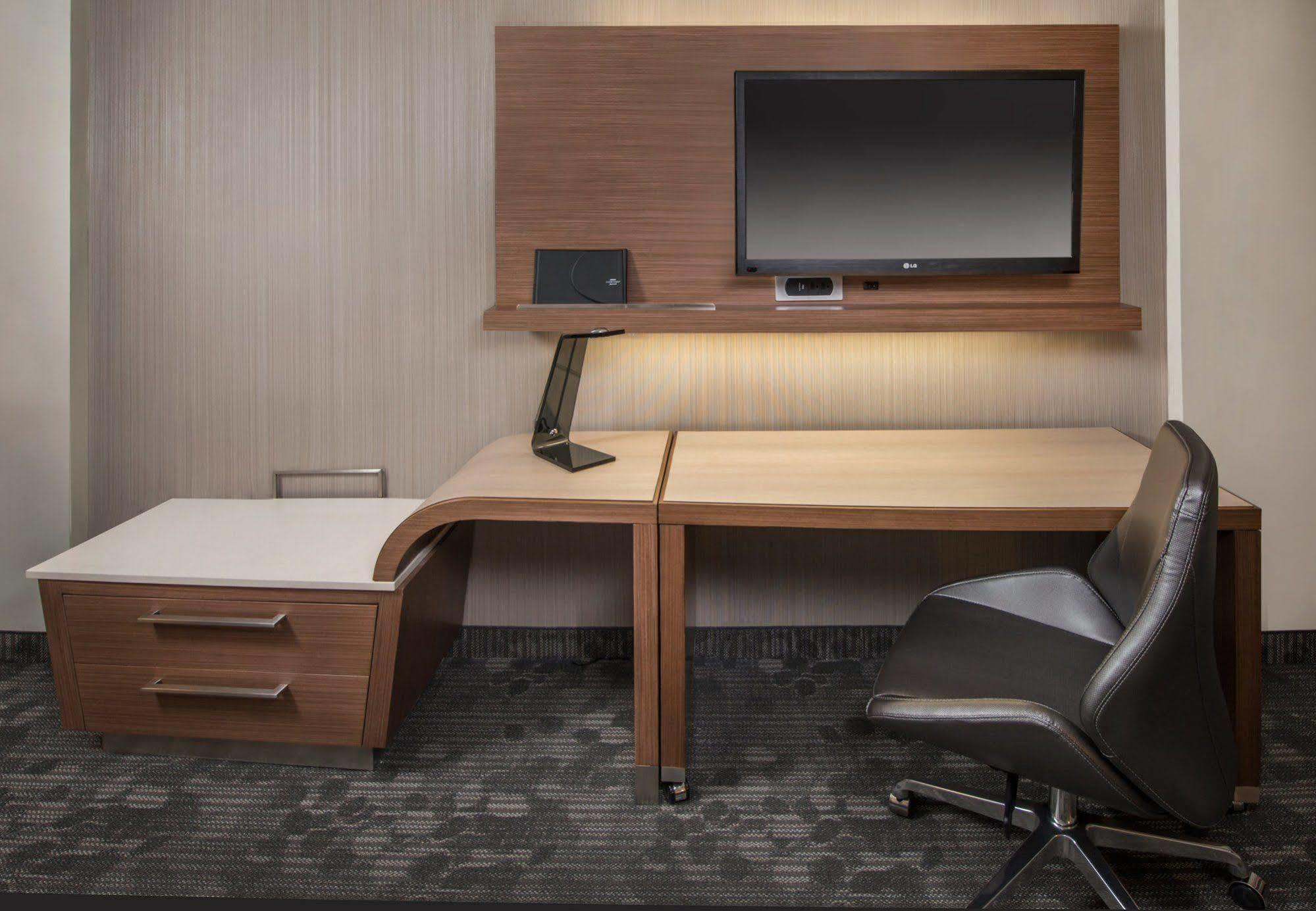 Hotel Courtyard By Marriott Rom Exterior foto